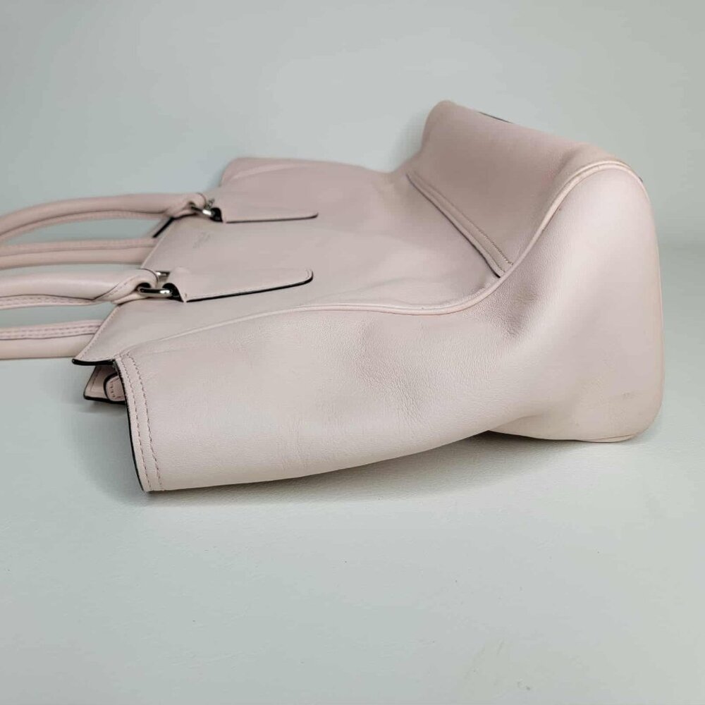 Coach Leather Women's Handbag in Pale Pink Color (Misty Rose) - Picture 4 of 14